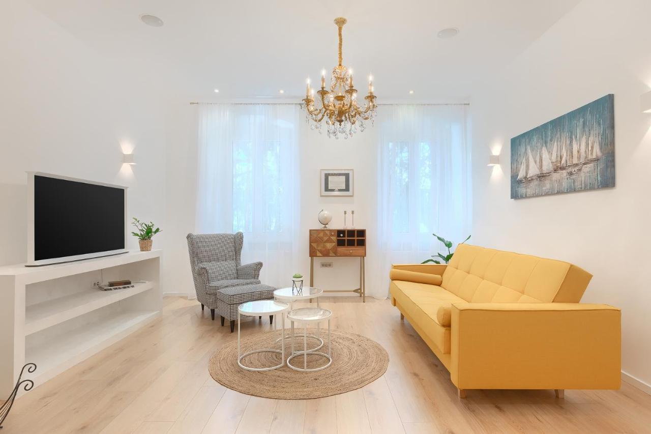 Calafati Apartment With Free Private Parking Rijeka Buitenkant foto