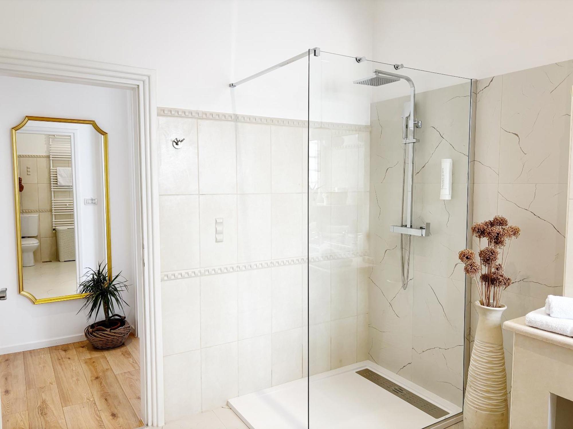 Calafati Apartment With Free Private Parking Rijeka Buitenkant foto